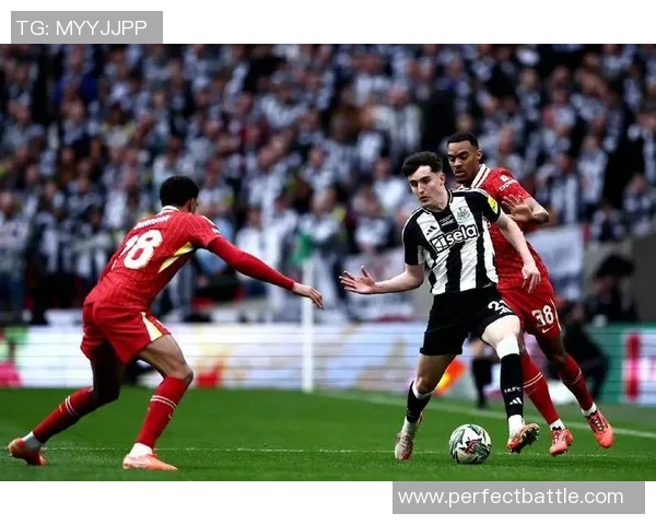 中超惊现历史冷门尤文图斯逆转利物浦上演4-3逆袭大战